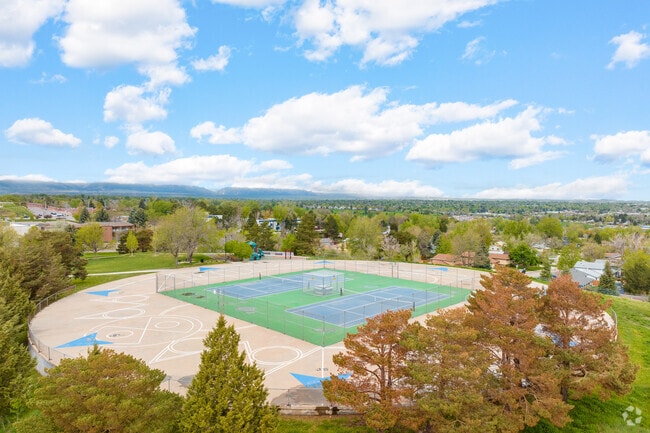 Thundercloud Park in Lamar Heights offers a unique view for your tennis game.