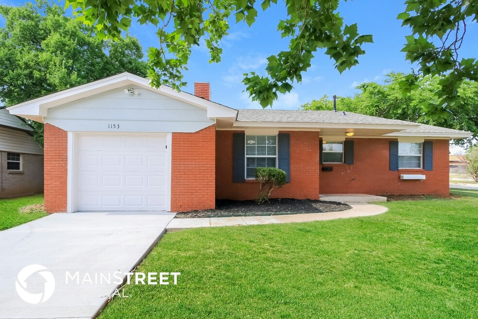 1153 Elmhurst St, Moore, OK 73160 - photo 1