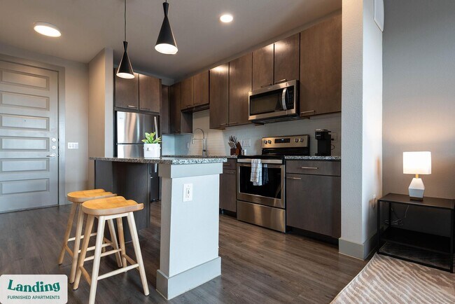 6107 E Riverside Dr unit 439, Austin, TX 78741 - photo 6