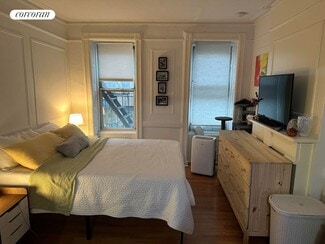 451 W 36th St, New York, NY 10018