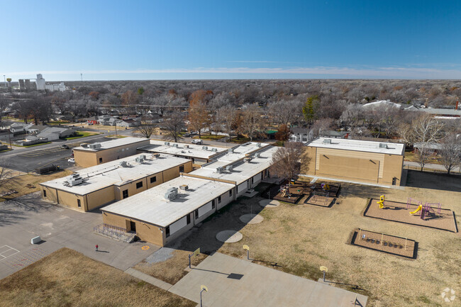 Students may attend Abilene Elementary School.