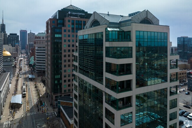 Residents in Downtown Buffalo can choose high end apartments as their home of choice.