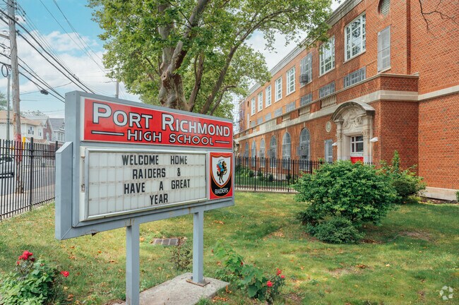 PRHS has approximately 100 full-time teachers and a student-to-teacher ratio of 21.5.