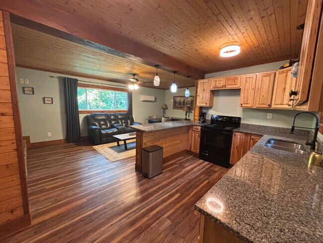 10 Lakemont Cottage Trail unit A, Flat Rock, NC 28731 - photo 2