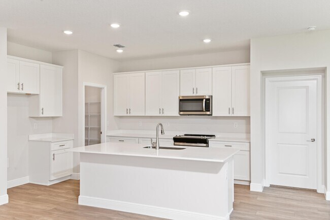 6192 SW 97th St, Ocala, FL 34476 - photo 4