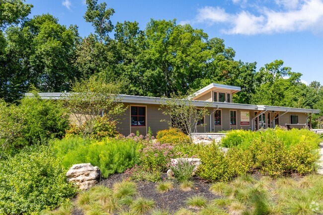 Wade Bourne Nature Center is located in Rotary Park.