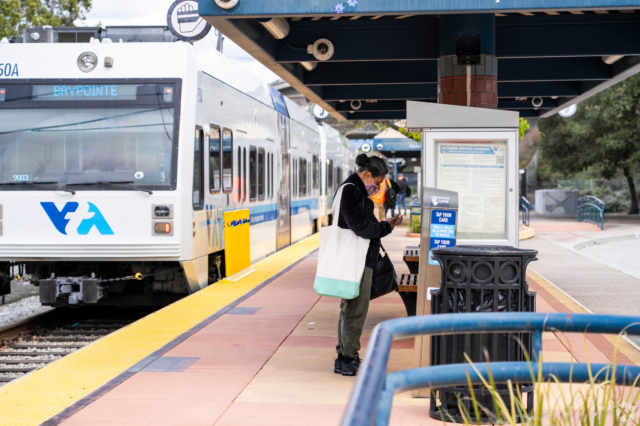 Del Robles has quick access to the VTA  near the oak ridge mall.