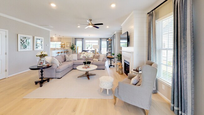 613 Crestfield Dr, Chesapeake, VA 23320 - photo 6