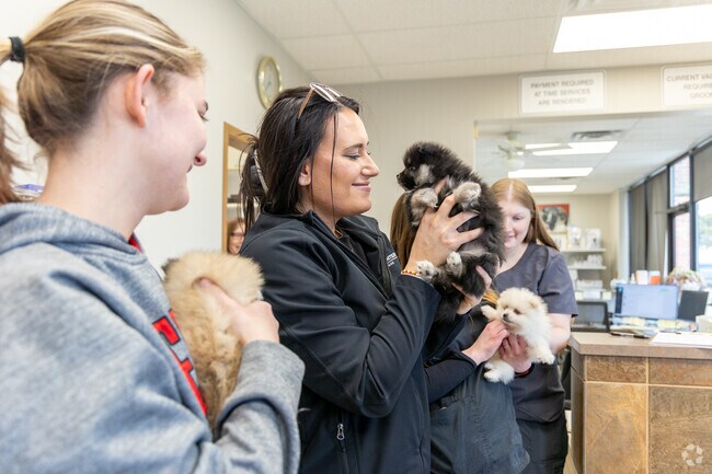 Locals trust their pets care to the compassionate veterinary team at
Animal Center West Omaha.