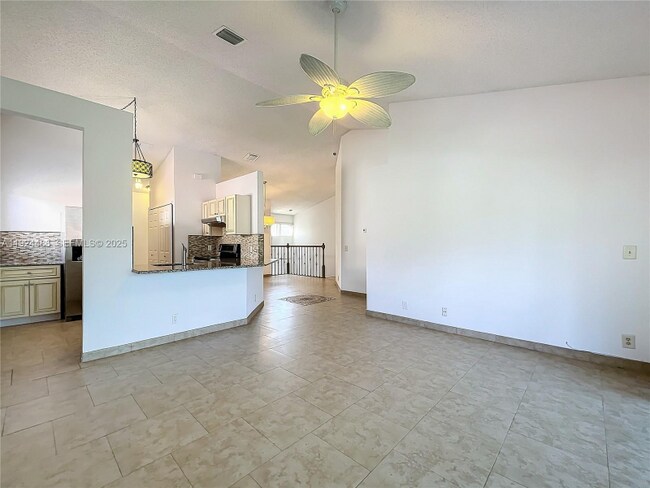 20 Vía de Casas Sur, Boynton Beach, FL 33426 - photo 6