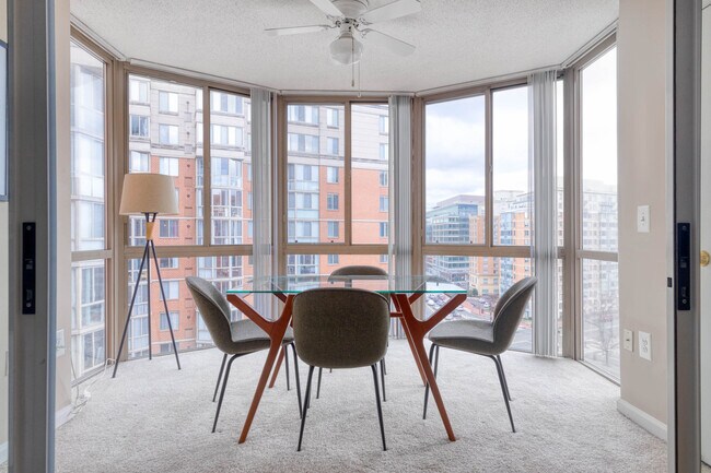 450 Massachusetts Ave NW unit FL8-ID1233, Washington, DC 20001 - photo 6