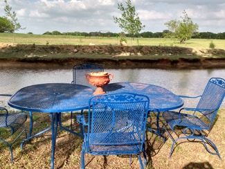 911 Proctor Ln, Sunset, TX 76270