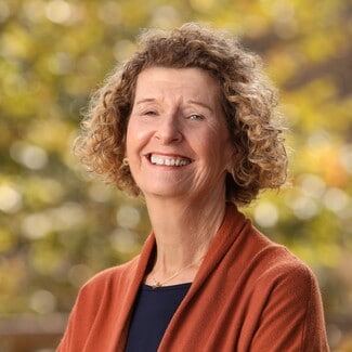 Andi MacCallum
