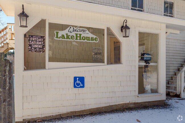 The Ashfield Lake House is a restaurant on the eponymous lake and has a small curated menu.
