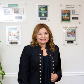 Ruth Henriquez