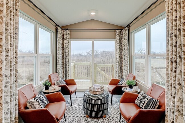 458 Bower Ln, Oswego, IL 60543 - photo 4