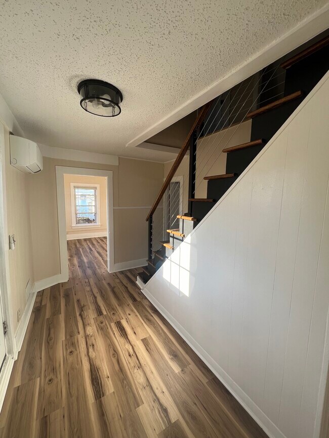 4 Palmer St Unit Palmer 4B, South Portland, ME 04106