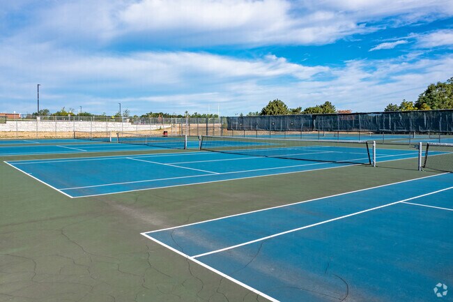 View of the Central Middle School tennis courts located in Eden Prairie MN.