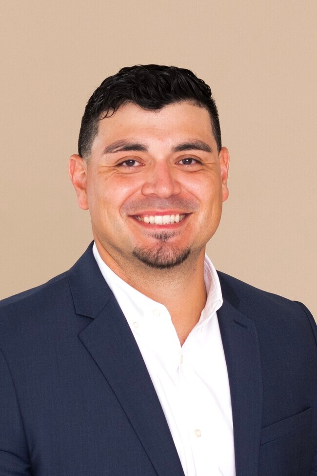 Agent Photo