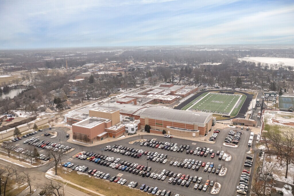 Grayslake Central High School, Rankings & Reviews