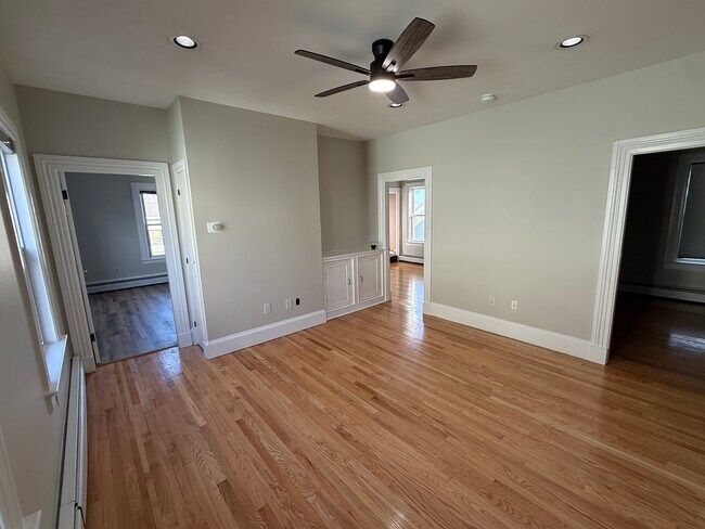 44 Highland St unit 2, Pawtucket, RI 02860 - photo 5
