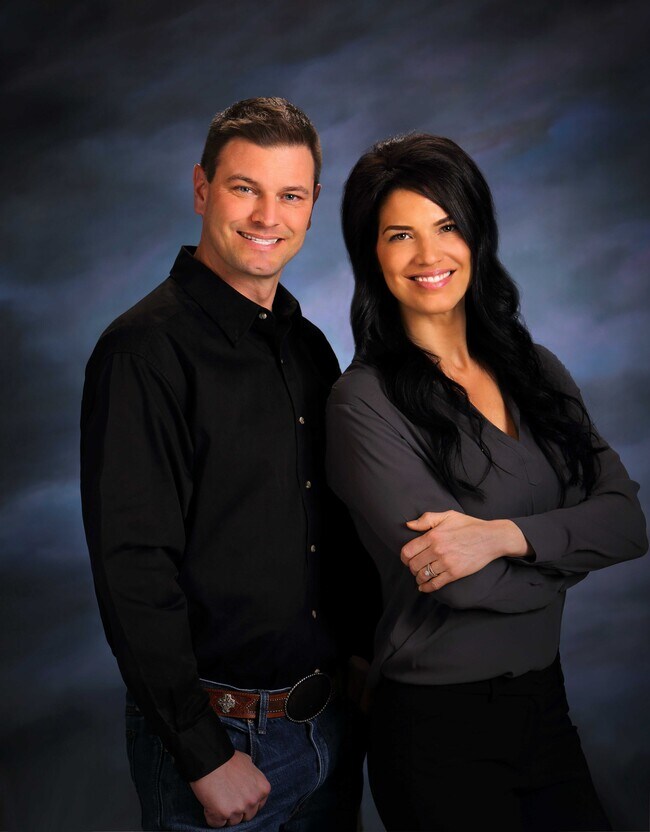 Agent Photo