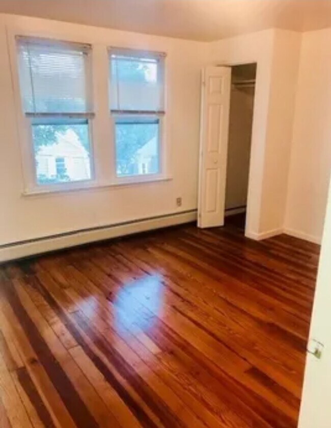 68 Llewellyn Ave unit 3 Bedroom - unit 1, West Orange, NJ 07052 - photo 5