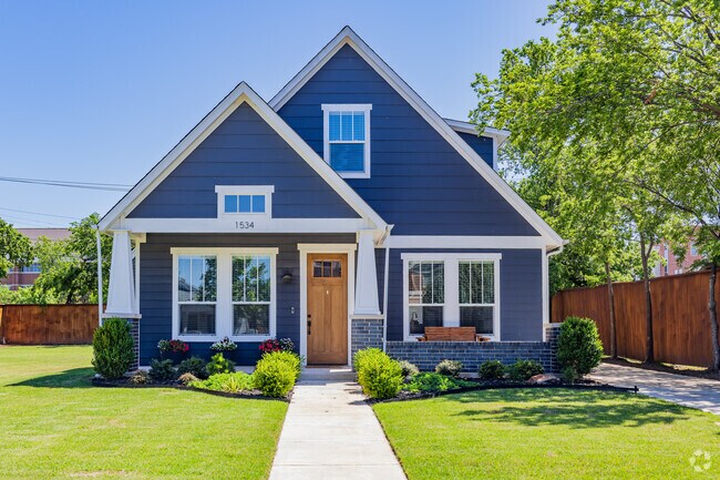 Recently remodeled homes are a common site in Epworth.