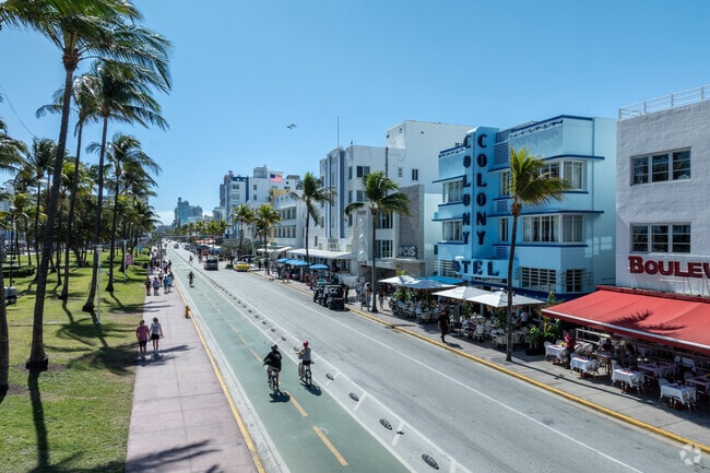 Art Deco style buildings line the streets of Lummus Park.