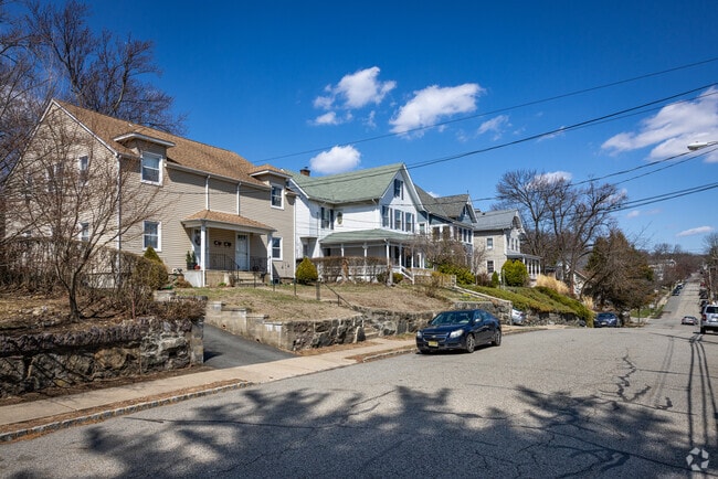 Many homes in Boonton Township have Colonial Revival or ranch-style designs, with most homes selling for between $500,000 to $800,000,