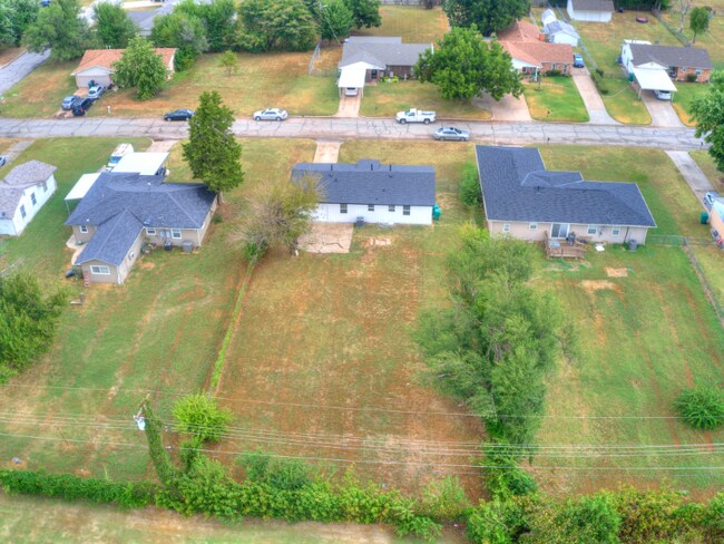 8308 NE 33rd St, Spencer, OK 73084 - photo 4