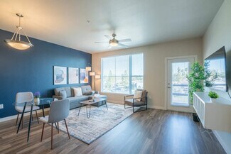 1890 S Country Club Way Unit ID1263037P, Tempe, AZ 85281