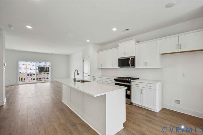 15387 Sunray Aly, Midlothian, VA 23112 - photo 2