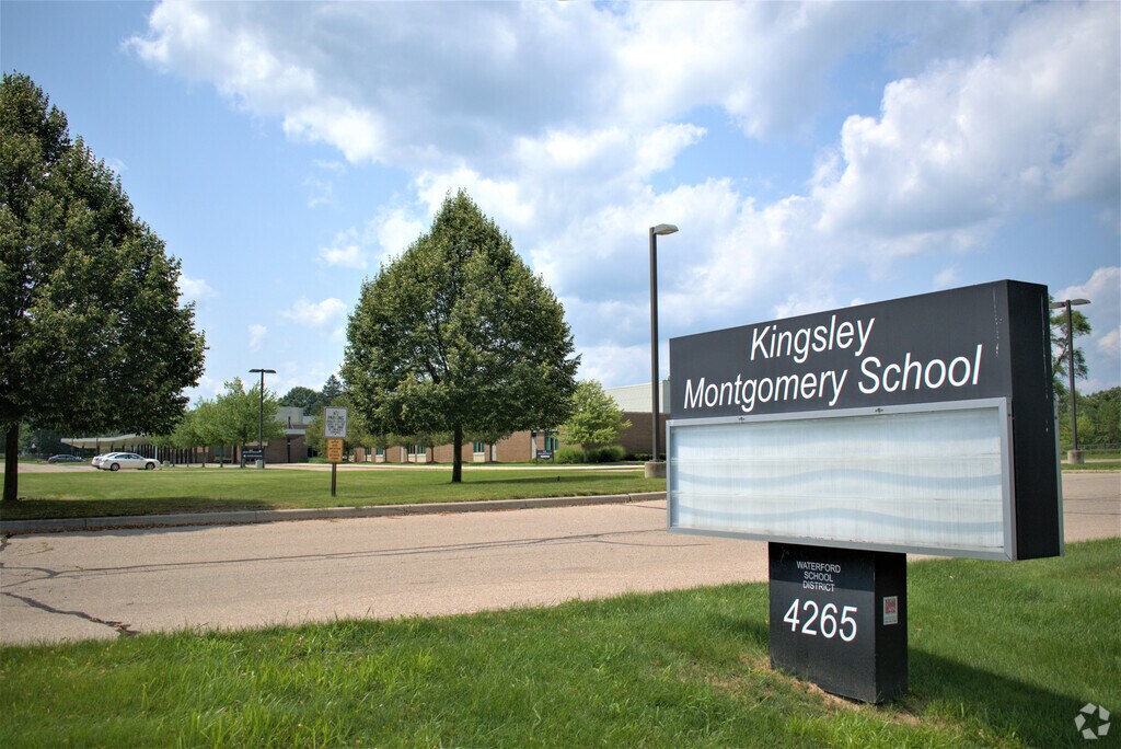Kingsley Montgomery School sign in Waterford.