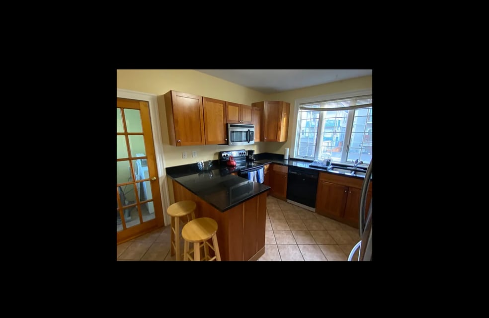 29 Albion St unit R, Somerville, MA 02143 - photo 1