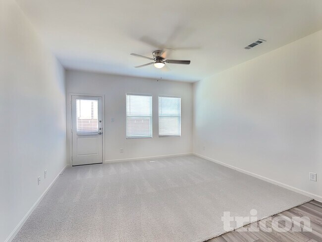 12713 Big Rnch Rd, Fort Worth, TX 76179 - photo 4