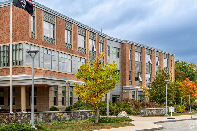 The Hurld Elementary School in Woburn, MA with it's modern exteriors.