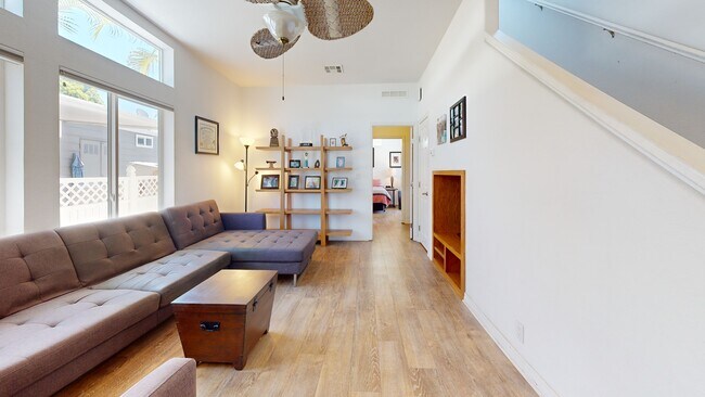 6550 Ponto Dr unit 19, Carlsbad, CA 92011 - photo 2