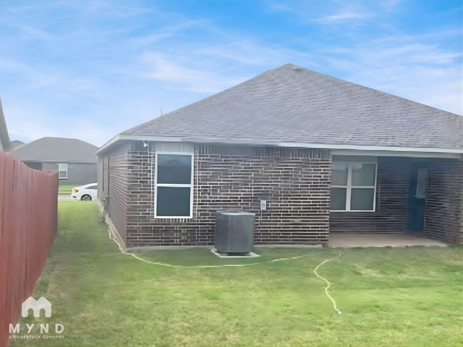 12117 Jude Way, Yukon, OK 73099 - photo 3