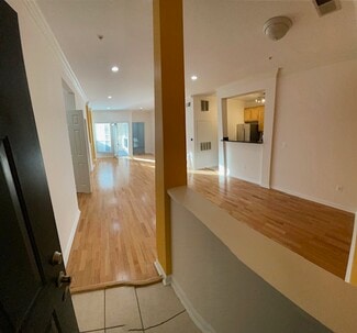 4860 Eisenhower Ave Unit 281, Alexandria, VA 22304