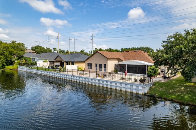 Waterfront ranch-style homes can be found throughout Debary Plantation.