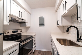 5579 S Windermere St, Littleton, CO 80120