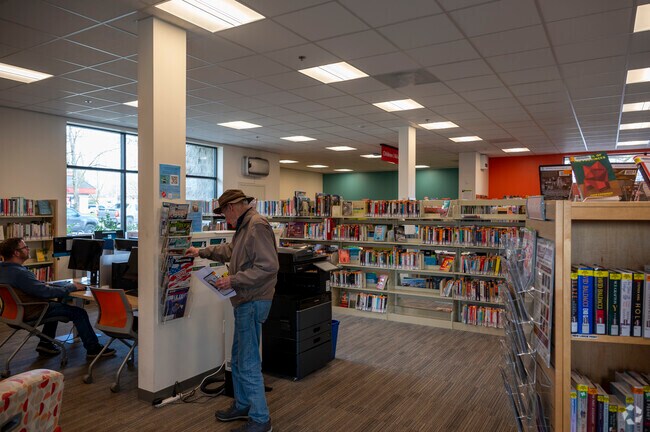 Roseland Regional Library is a great option for a public library in Copperfield.