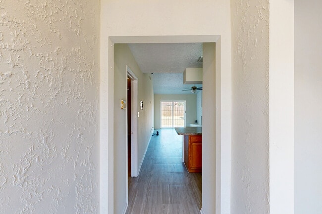 6822 Dusty Dawn Dr, Houston, TX 77086 - photo 2