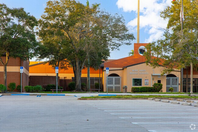 Bear Lakes Middle School main entrance and student pick up.