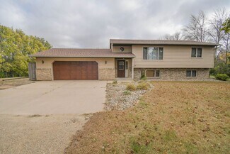26118 467th Ave, Sioux Falls, SD 57107