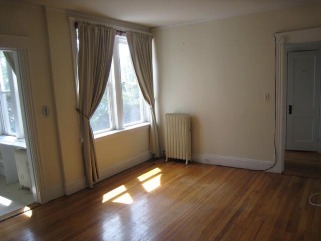 28 Quint Ave unit 5, Allston, MA 02134 - photo 4