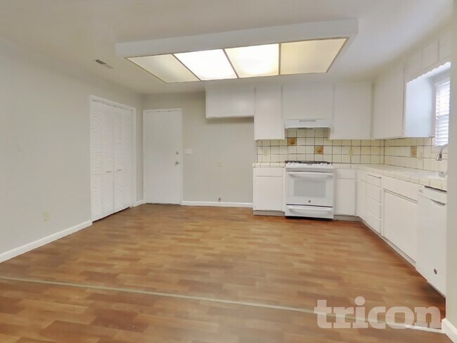 2024 Bavil Dr, Ceres, CA 95307 - photo 6