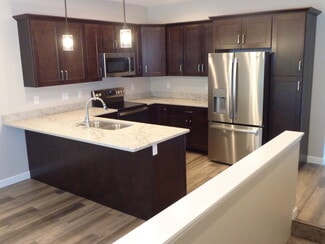 2805 Terrace Dr Unit 1, Cedar Falls, IA 50613