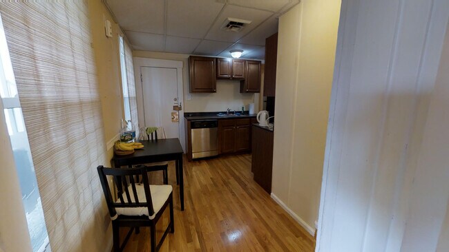 363 Beacon St unit 3, Somerville, MA 02143 - photo 7